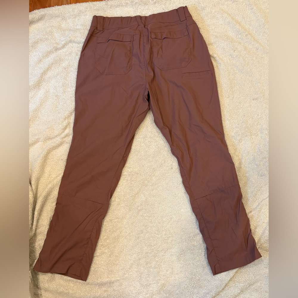 Duluth Trading Co Women's Dry on the Fly Slim Leg Pants - Picture 5 of 6